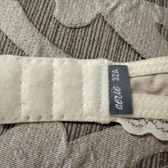 Aerie Real Happy Wireless Lightly Lined Bra Cream 32A Lace Adjustable Straps - Picture 5 of 7